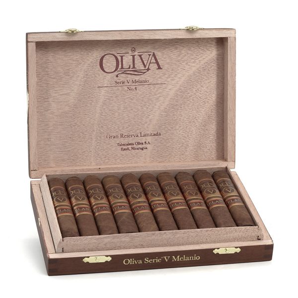 Serie V Melanio Petit Corona No.4 V系列米拉尼奧小高朗拿 4號