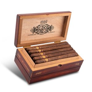 Ruby Lanceros Box Pressed 紅寶石 長矛