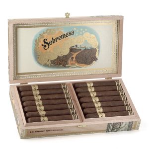 Sobremesa Short Churchill 索布雷梅薩 短丘吉爾