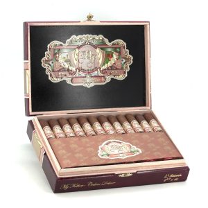 Cedro Deluxe Eminentes 雪松 豪華 埃米恩特斯