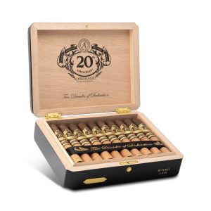 20th Anniversary Maduro Toro LE 20週年限量版 馬杜羅 托羅