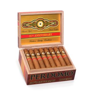 20th Anniversary Connecticut Robusto R556 20週年康涅狄格州羅伯圖