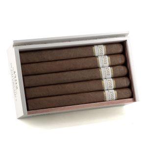 Nicaragua Churchill Box Pressed 尼加拉瓜 丘吉爾