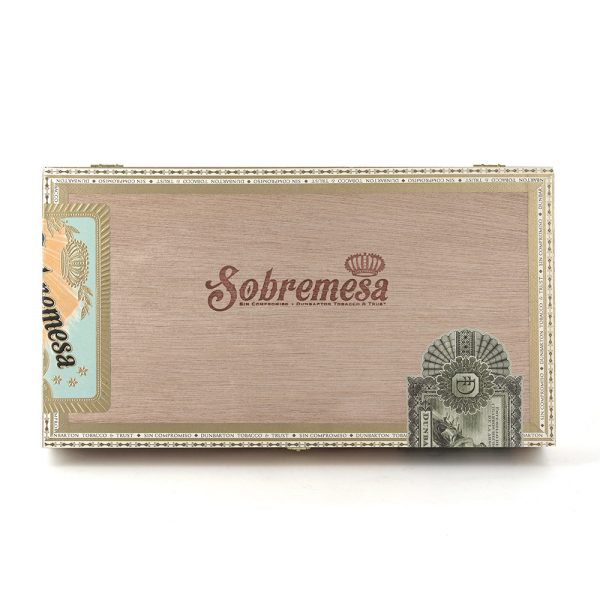 Sobremesa Short Churchill 索布雷梅薩 短丘吉爾 - Image 7