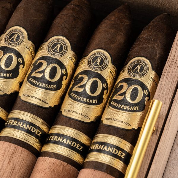 20th Anniversary Maduro Belicoso Humidor LE 20週年限量版 馬杜羅 比利高 - Image 4