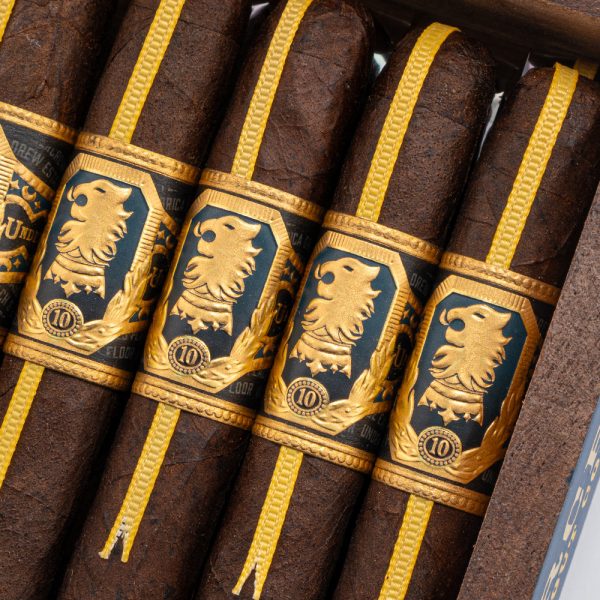 Undercrown 10 Corona 王冠之下 10 高朗拿 - Image 2