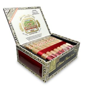 Chateau Fuente Pyramid 莊園富恩特金字塔