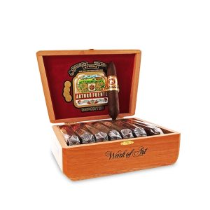 Hemingway Work of Art Maduro 海明威 藝術品 馬杜羅