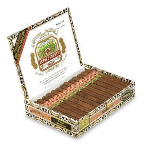 Gran Reserva Corona Numero 4 特級窖藏高朗拿4號