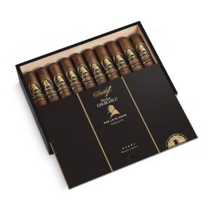 Winston Churchill The Late Hour Robusto 溫斯頓‧丘吉爾“The Late Hour” 羅伯圖