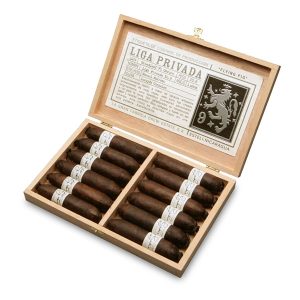 Liga Privada No.9 Flying Pig 私人聯盟9號飛豬