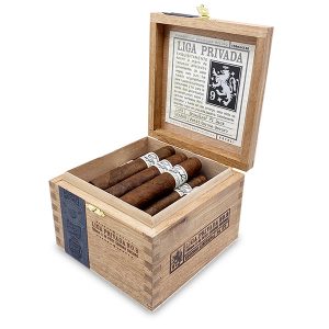 Liga Privada No.9 Petit Corona 私人聯盟9號小高朗拿