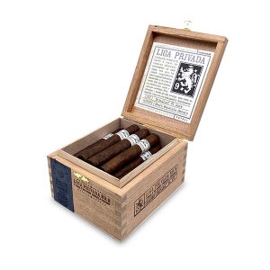 Liga Privada No.9 Short Panatela 私人聯盟9號短賓麗