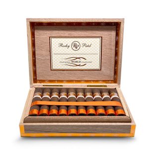 Cigar Smoking World Championship Robusto 世界雪茄品吸挑戰賽羅伯圖