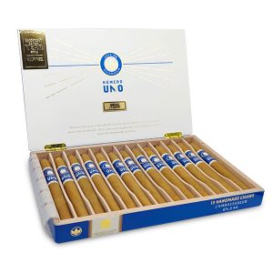 Numero Uno L'ambassadeur 首創大使