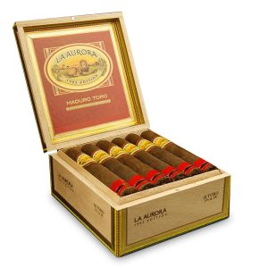 1903 Maduro Toro 拉奧羅拉1903 馬杜羅托羅