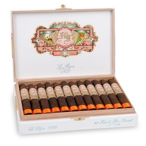 Le Bijou 1922 Torpedo Box Pressed 1922 珍寶盒壓魚雷